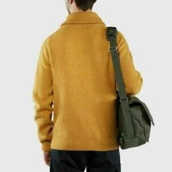FJÄLLRÄVEN Fjällräven Greenland Shoulder Bag Black -Jack Wolfskin shop thumb d gallery base 401ca4cc