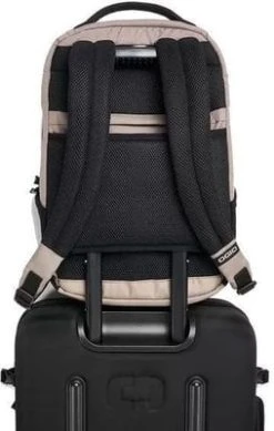 Ogio Pace 20 Navy 20 L -Jack Wolfskin shop thumb d gallery base 42dfe1c7